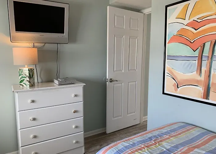 Charming 705c, Surf And Racket Club Apartment
